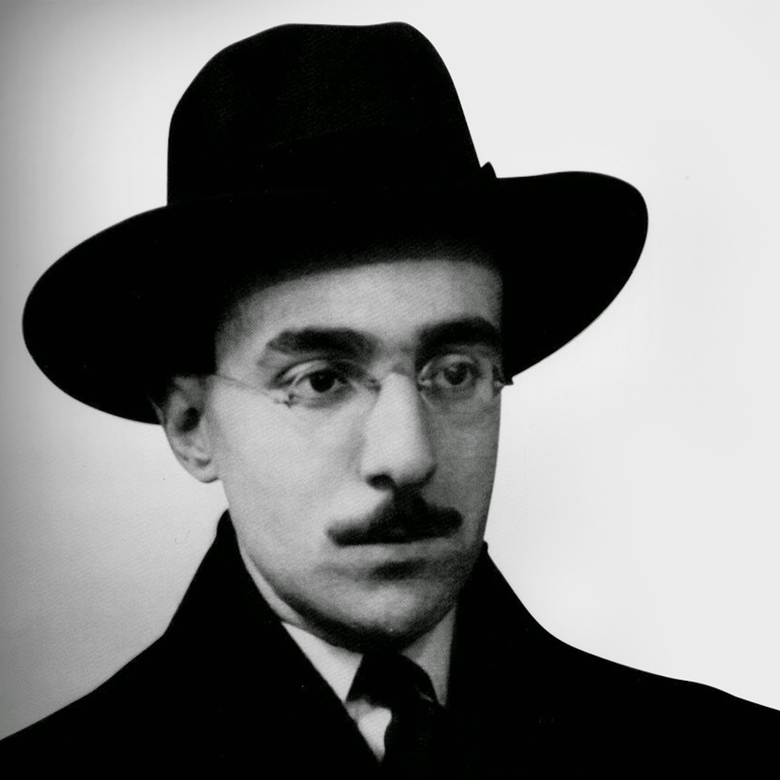 Texto De Fernando Pessoa O Destaque Do Nosso Leitura Ao P Do Ouvido