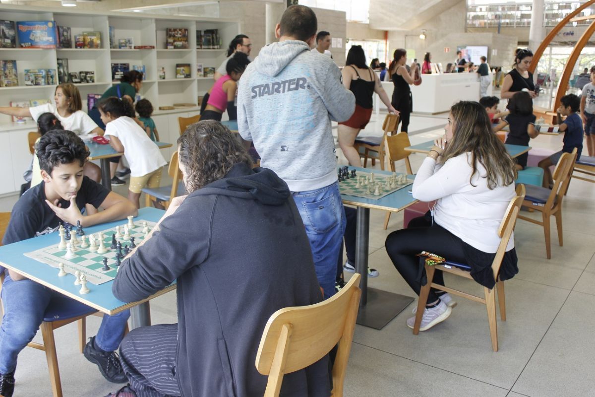 JOGOS PARA TODOS! Oficina de Xadrez - Biblioteca Parque Villa-Lobos