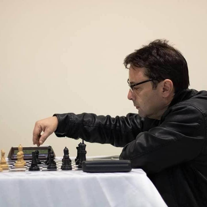 Livro do Mestre FIDE Adriano Caldeira