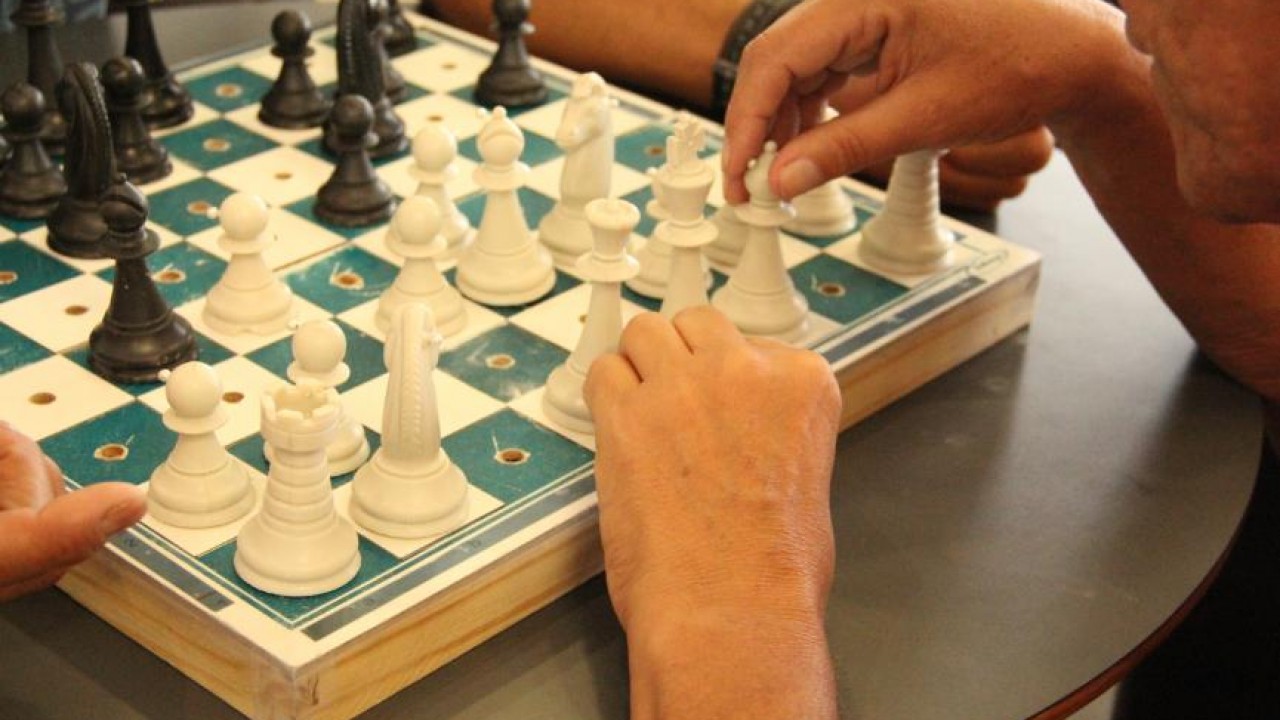 Inclusão na oficina de xadrez - SP Leituras